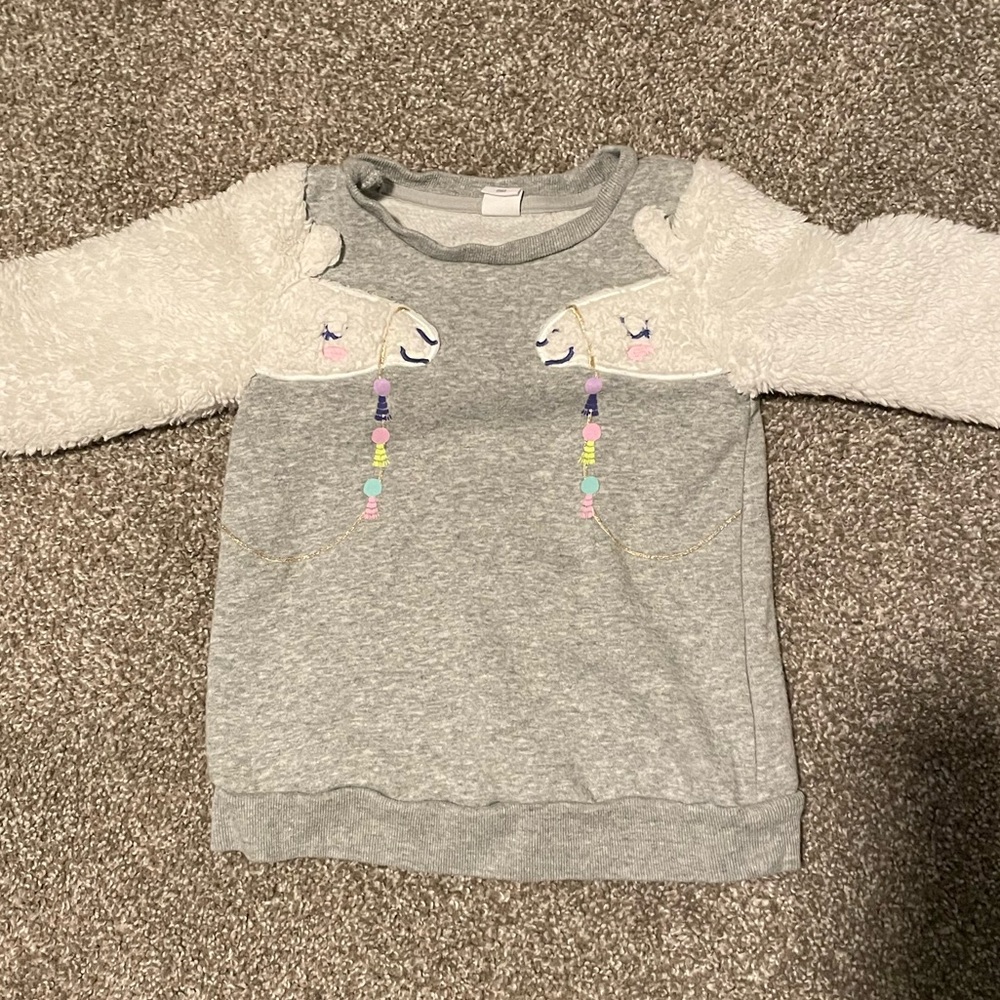 Girls gap pullover llama sweatshirt